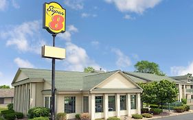 Super 8 By Wyndham Hudson